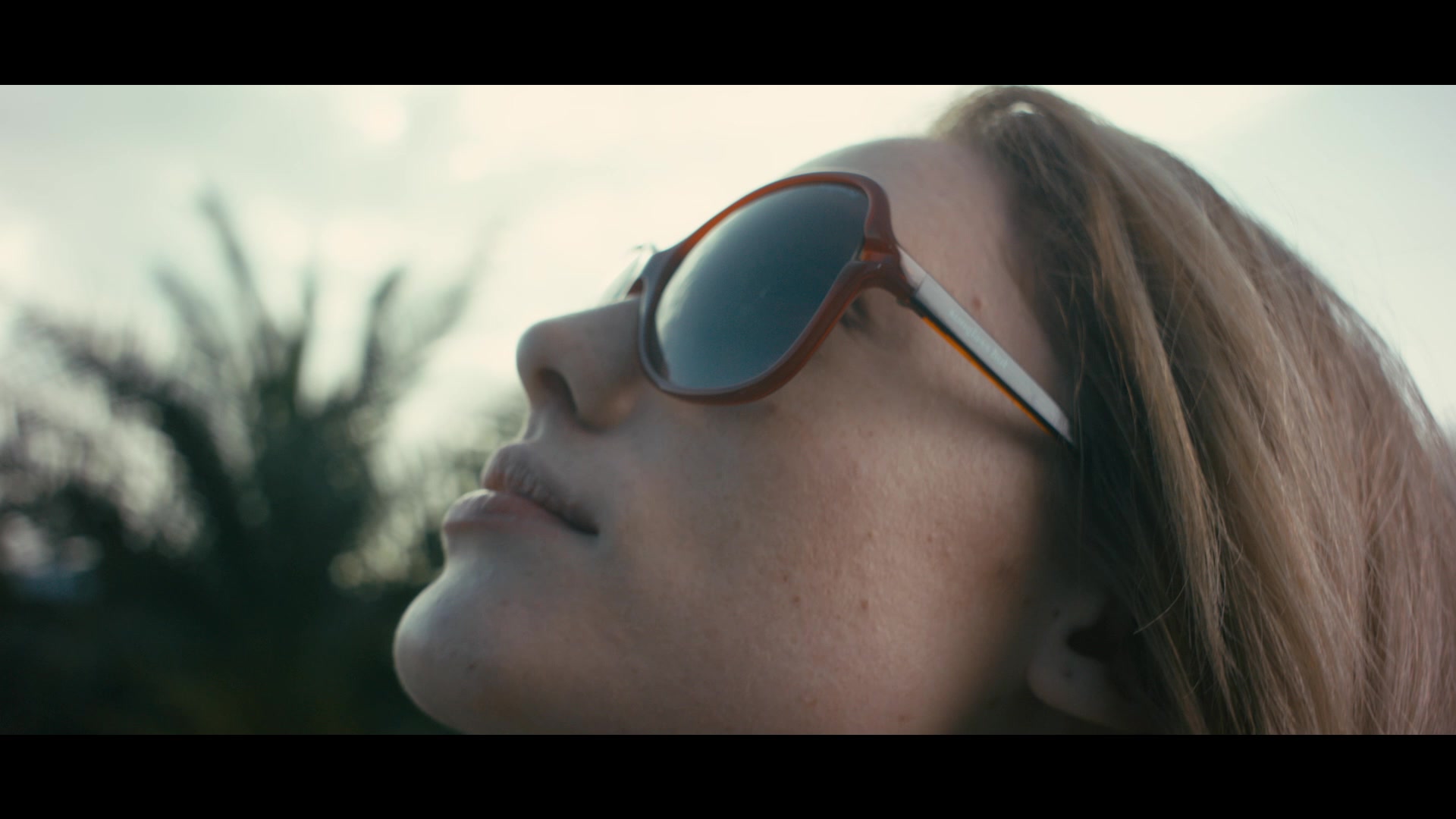 SUNGLASS HUT — film still