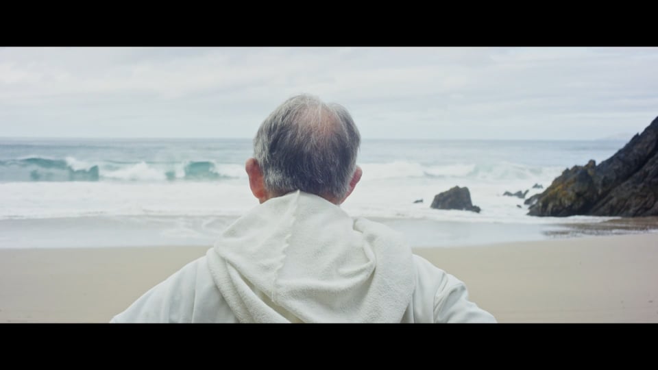 THE UNCOUNTABLE LAUGHTER OF THE SEA-trailer — film still